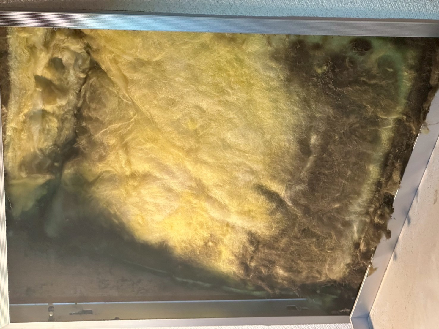 手稲区 E様邸 雨漏り事故